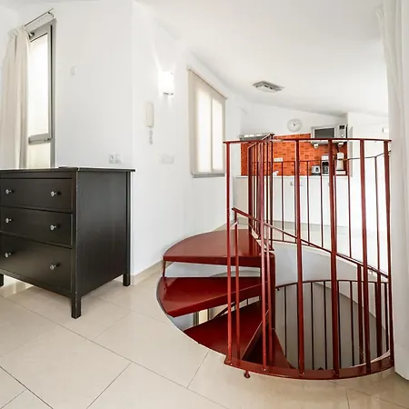 Neptuno Apartment *